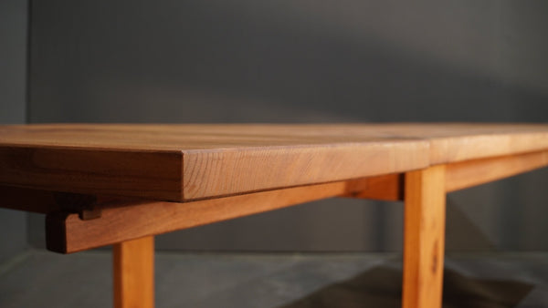 Elm Wood Extendable Dining Table @ REHAUS
