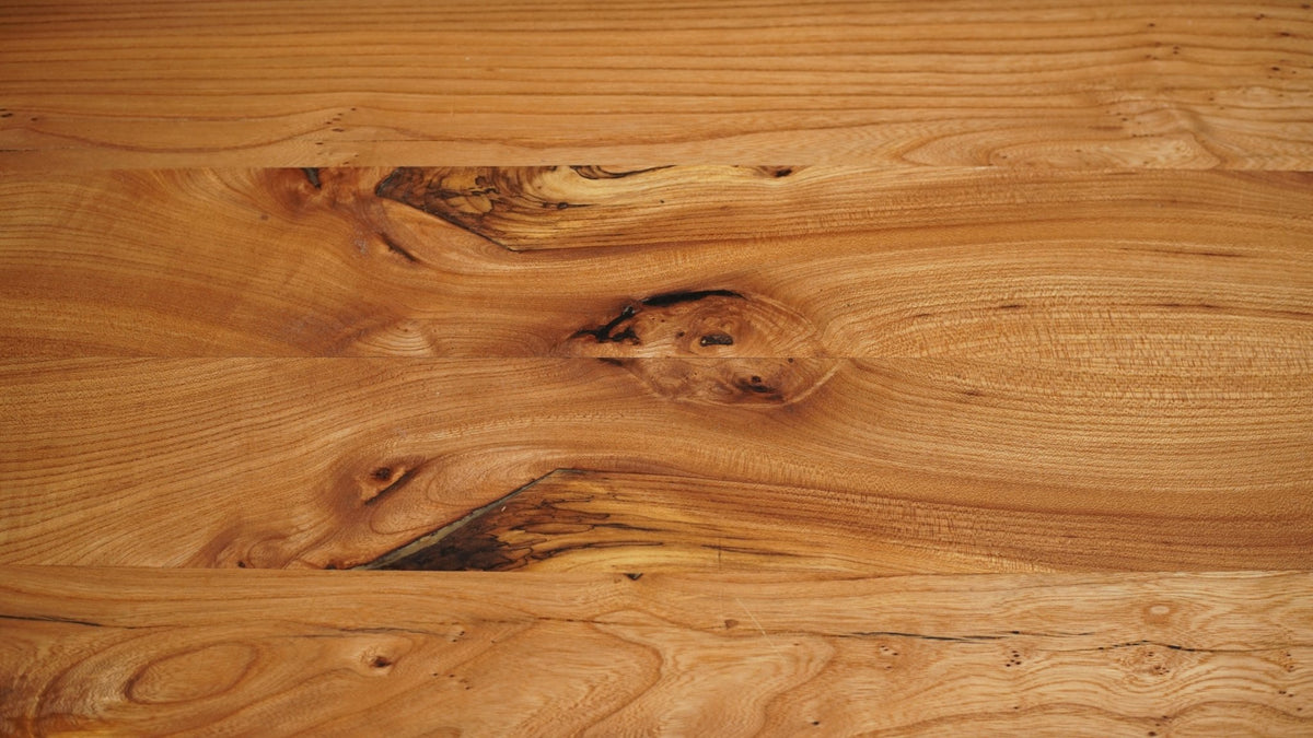 Elm Wood Extendable Dining Table @ REHAUS