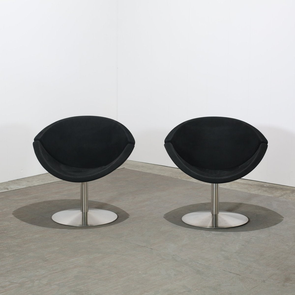 Erik Jørgensen Apollo EJ 96 Chairs, Set of Two @ REHAUS