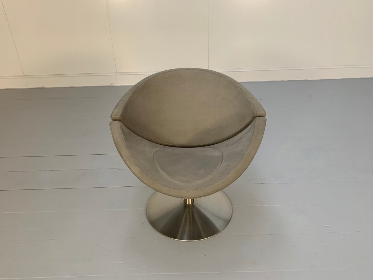 Erik Jorgensen Apollo EJ 96 Chair - In Mid - Grey Alcantara @ REHAUS