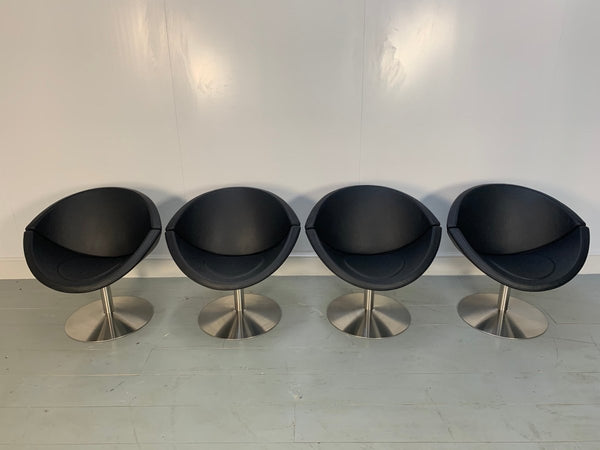 Erik Jorgensen Apollo EJ 96 Chairs in Dark Black Brown Leather, Set of 4 @ REHAUS