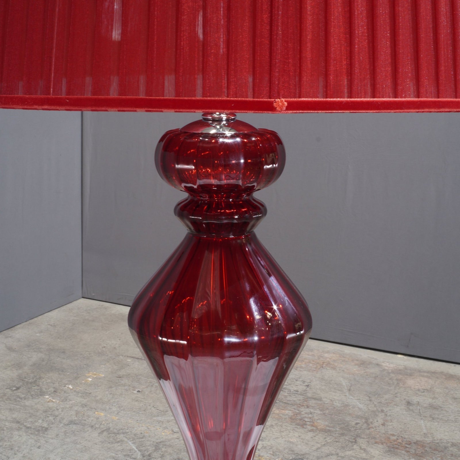 Fendi Casa Red Murano Table Lamp @ REHAUS