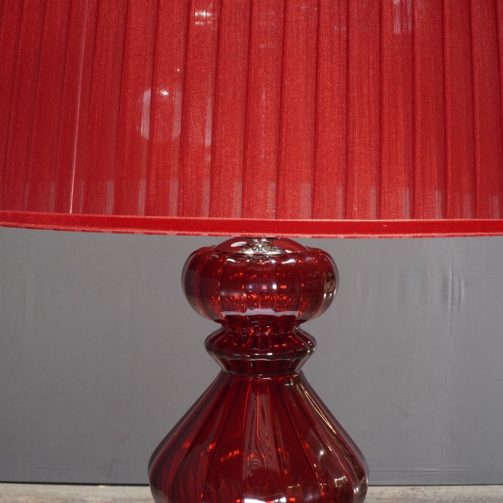 Fendi Casa Red Murano Table Lamp @ REHAUS