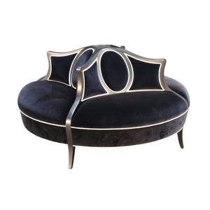 Féraud Round Chaise by Christopher Guy