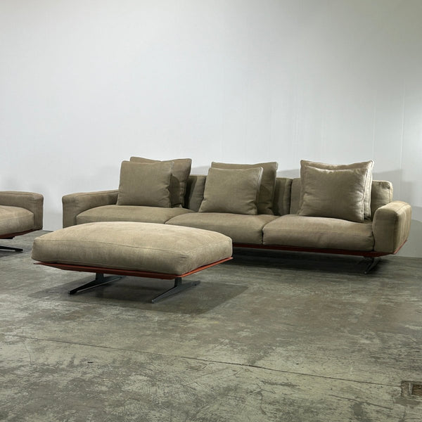Flexform Soft Dream Three Seater Sofa & Ottoman @ REHAUS