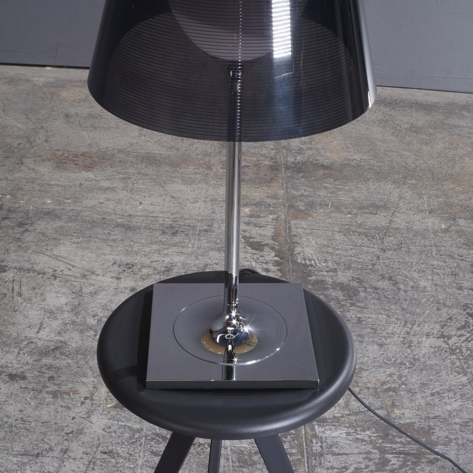 Flos Fumee K Tribe Table Lamp by Philippe Starck - REHAUS - Flos