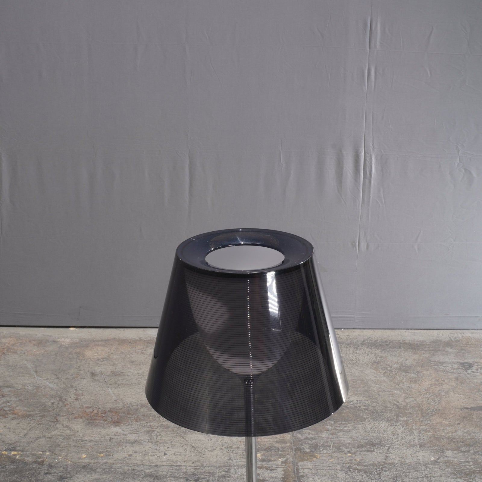 Flos Fumee K Tribe Table Lamp by Philippe Starck - REHAUS - Flos