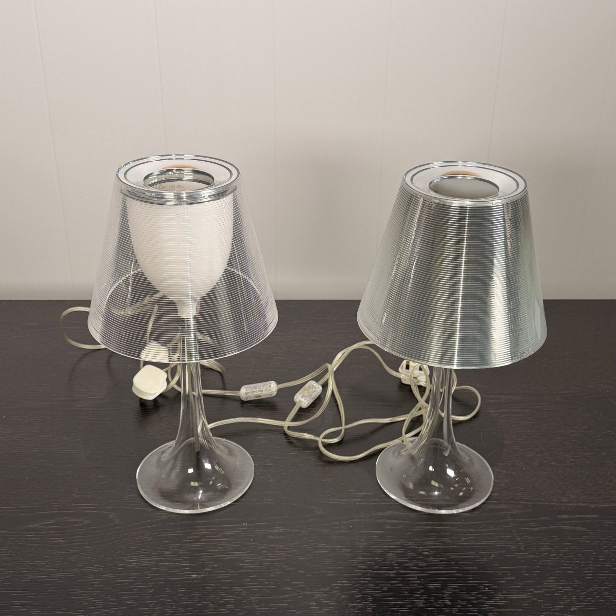 Flos Miss K Lamps by Philippe Starck, Set of Two with Differing Shades @ REHAUS
