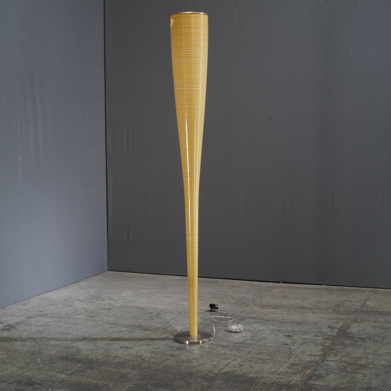 Foscarini Mite Floor Lamp by Marc Sadle - REHAUS - Foscarini