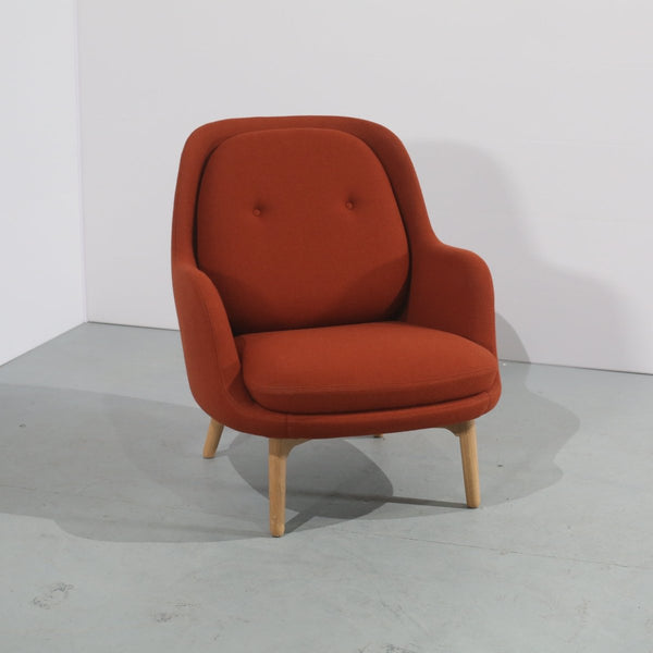 Fri Lounge Chair by Fritz Hansen @ REHAUS