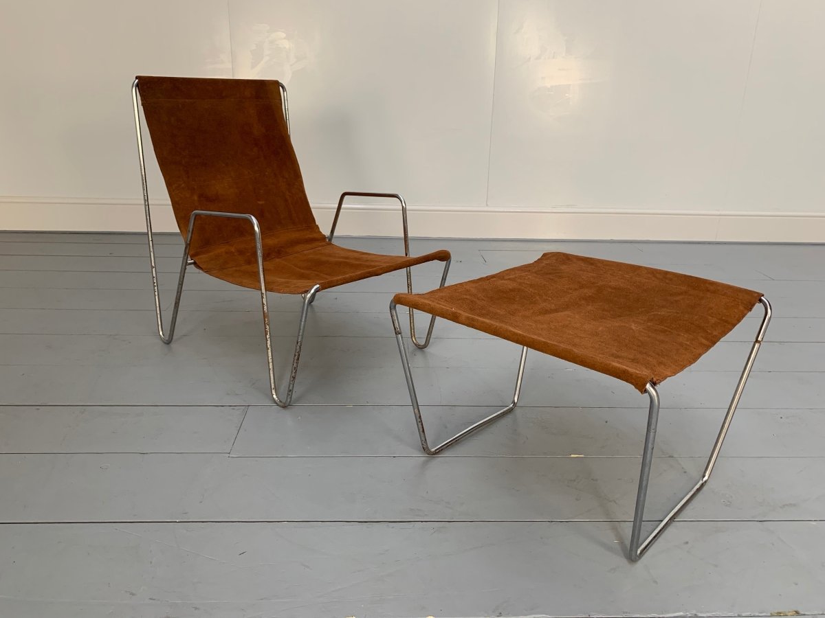 Fritz Hansen Bachelor Lounge Chair & Footstool - In Suede Leather & Chrome @ REHAUS
