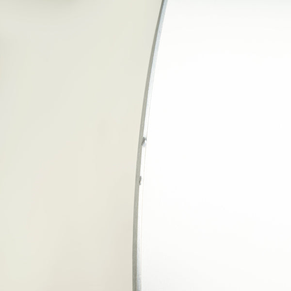 Fritz Hansen by Arne Jacobsen Circular White Dining Table - REHAUS - Fritz Hansen