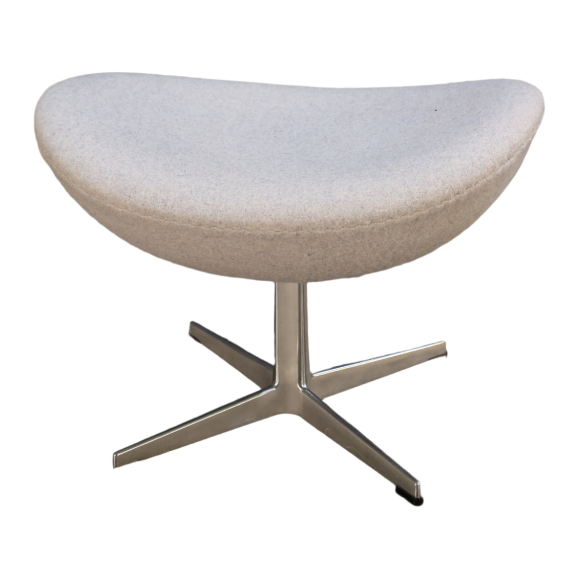 Fritz Hansen Egg Footstool by Arne Jacobsen @ REHAUS