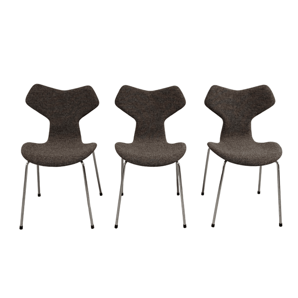 Fritz Hansen Grand Prix Chairs by Arne Jacobsen, Set of Three