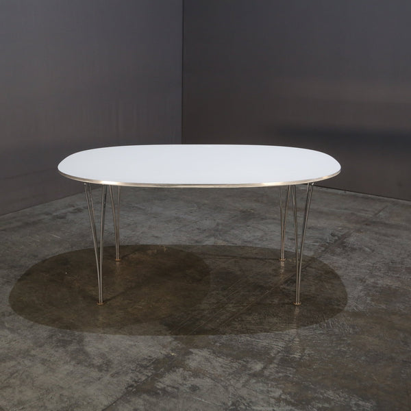 Fritz Hansen Superellipse Table by Piet Hein & Bruno Mathsson @ REHAUS