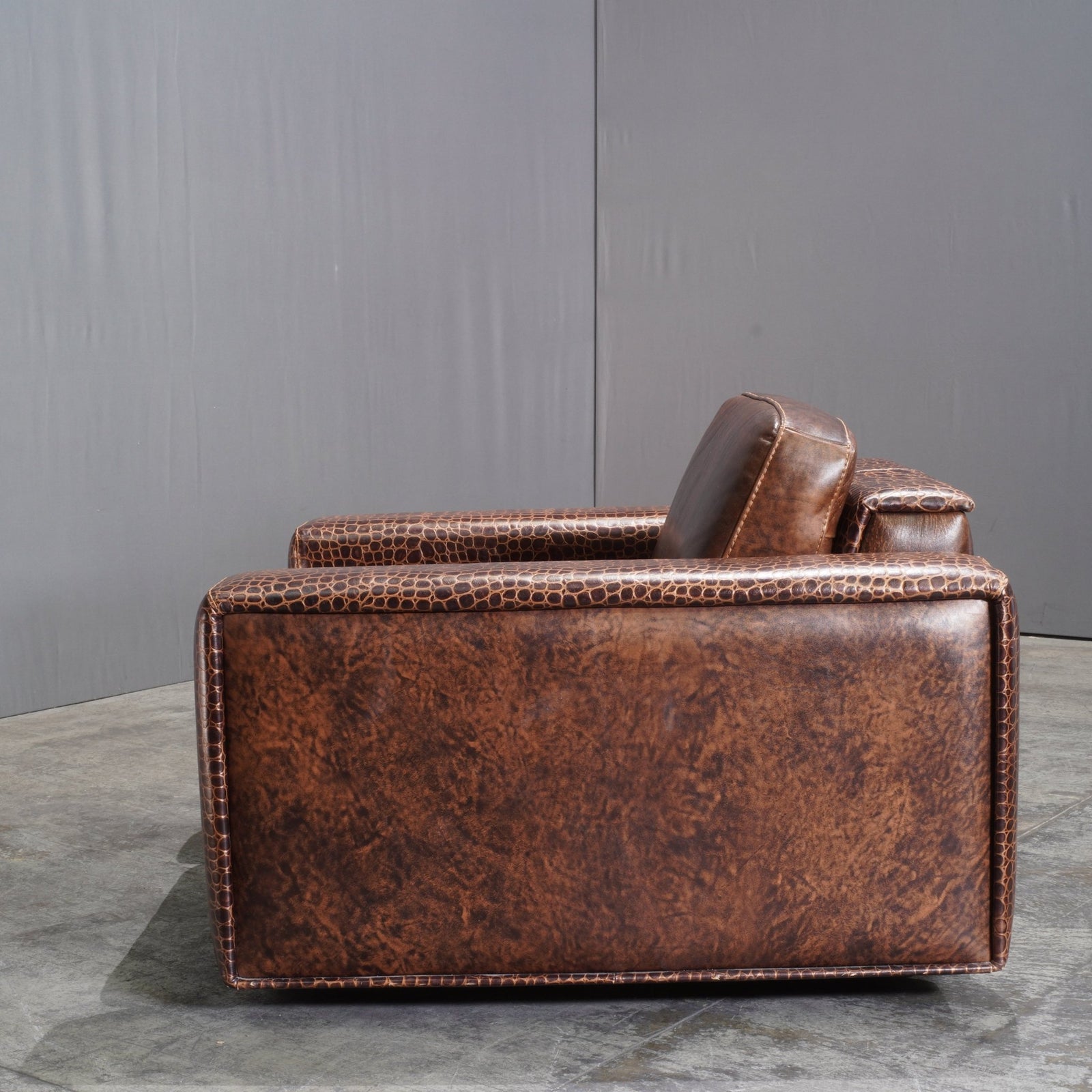Gamma Arredamenti Brown Crocodile Leather Kelly Armchair @ REHAUS