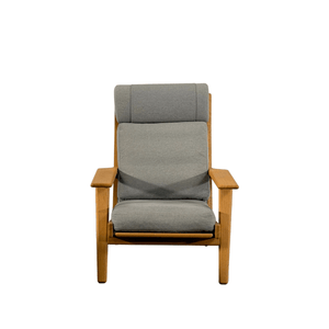 GE-290A Lounge Chair by Hans J. Wegner
