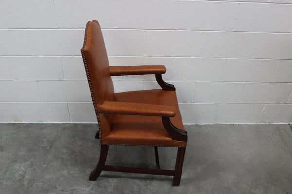 George Smith Armchair - Gainsborough - Unbuttoned Armchair in Tan - Brown Leather @ REHAUS