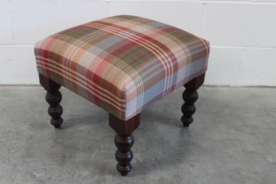 George Smith Baby Signature Footstool in Iconic Mulberry Fabric @ REHAUS