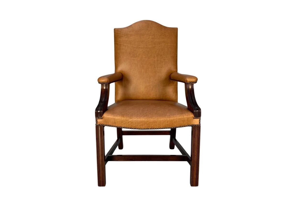 George Smith Gainsborough Unbuttoned Carver Armchair - In Tan - Brown Leather @ REHAUS