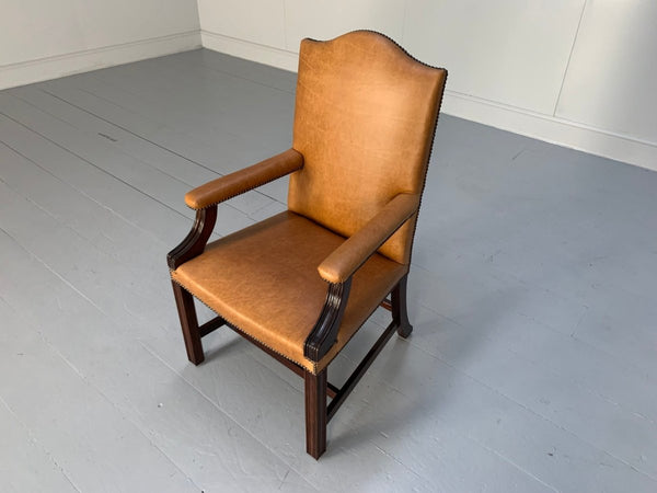 George Smith Gainsborough Unbuttoned Carver Armchair - In Tan - Brown Leather @ REHAUS