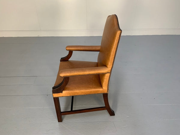George Smith Gainsborough Unbuttoned Carver Armchair - In Tan - Brown Leather @ REHAUS