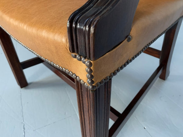 George Smith Gainsborough Unbuttoned Carver Armchair - In Tan - Brown Leather @ REHAUS