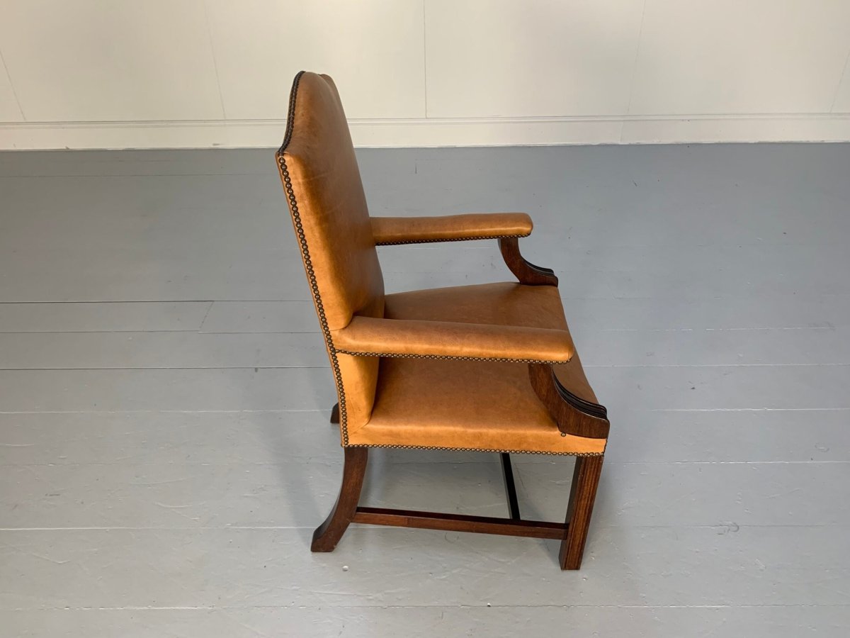 George Smith Gainsborough Unbuttoned Carver Armchair - In Tan - Brown Leather @ REHAUS