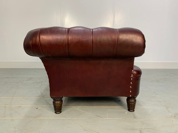 George Smith Leather Sofa - Early Victorian Chesterfield - Buttoned Sofa in Cinnamon Leather @ REHAUS