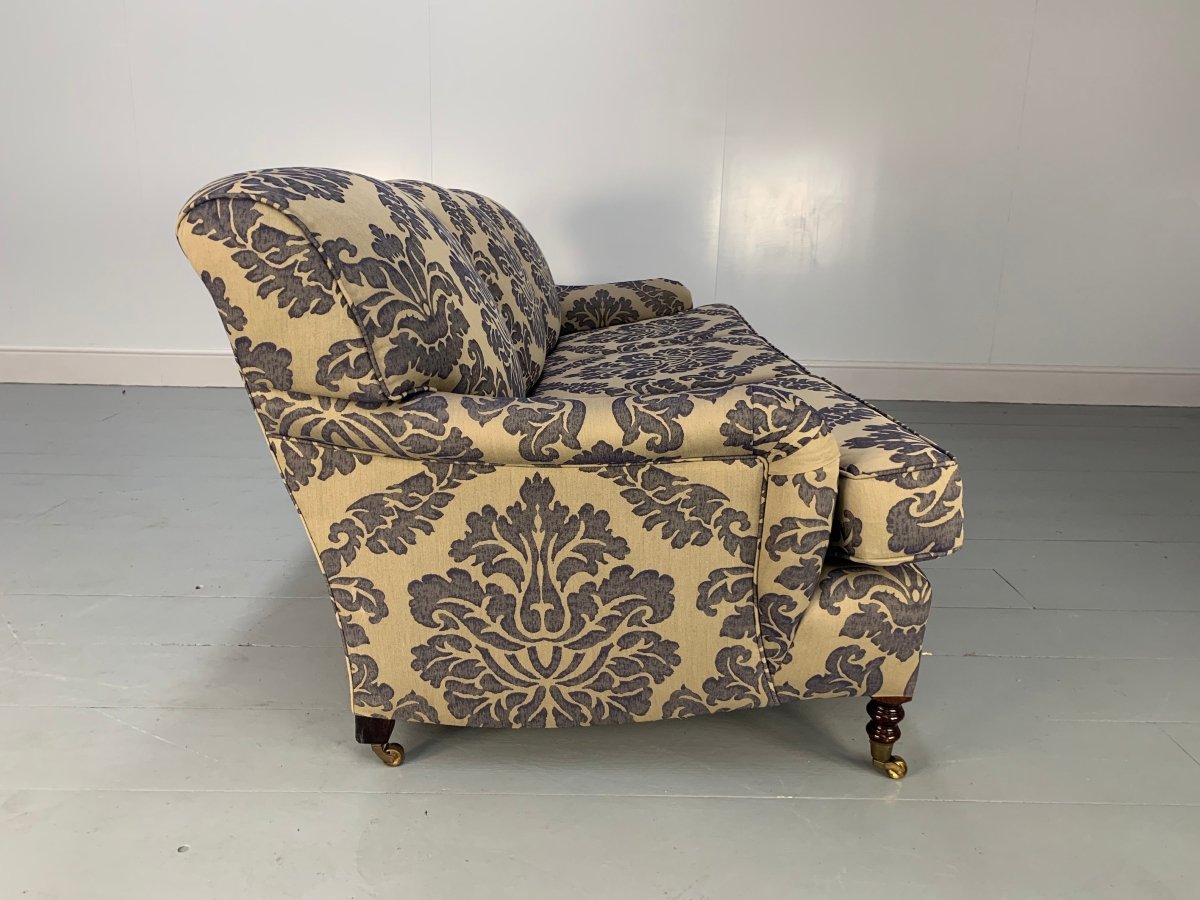 George Smith Signature Standard - Arm Large 3 - Seat Sofa - In Bernini Damask @ REHAUS