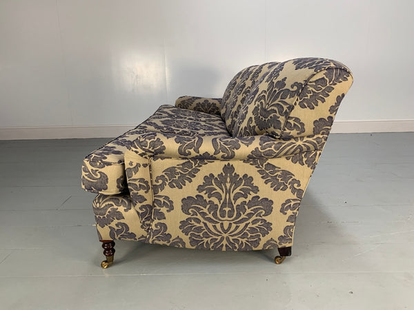 George Smith Signature Standard - Arm Large 3 - Seat Sofa - In Bernini Damask @ REHAUS