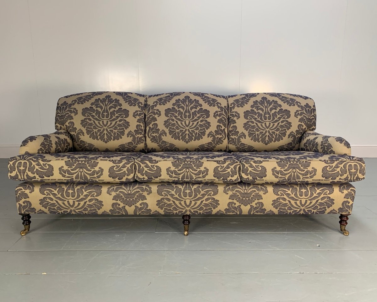 George Smith Signature Standard - Arm Large 3 - Seat Sofa - In Bernini Damask @ REHAUS