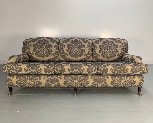 George Smith Signature Standard - Arm Large 3 - Seat Sofa - In Bernini Damask @ REHAUS