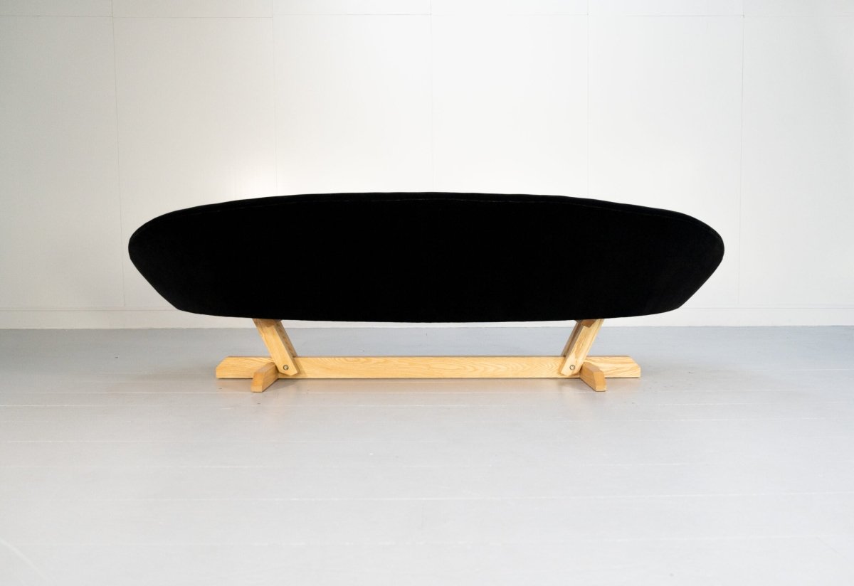George Smith Sofa - Bean 4 - Seat Sofa by Tom Dixon - In Kvadrat Haakon Mohair - Velvet in Black @ REHAUS