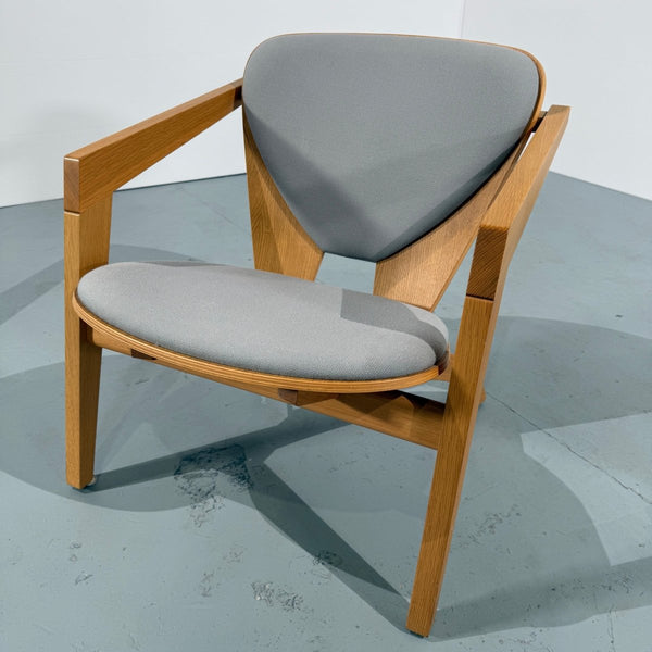 Getama 460 Butterfly Chairs by Hans Wegner, Set of Two @ REHAUS