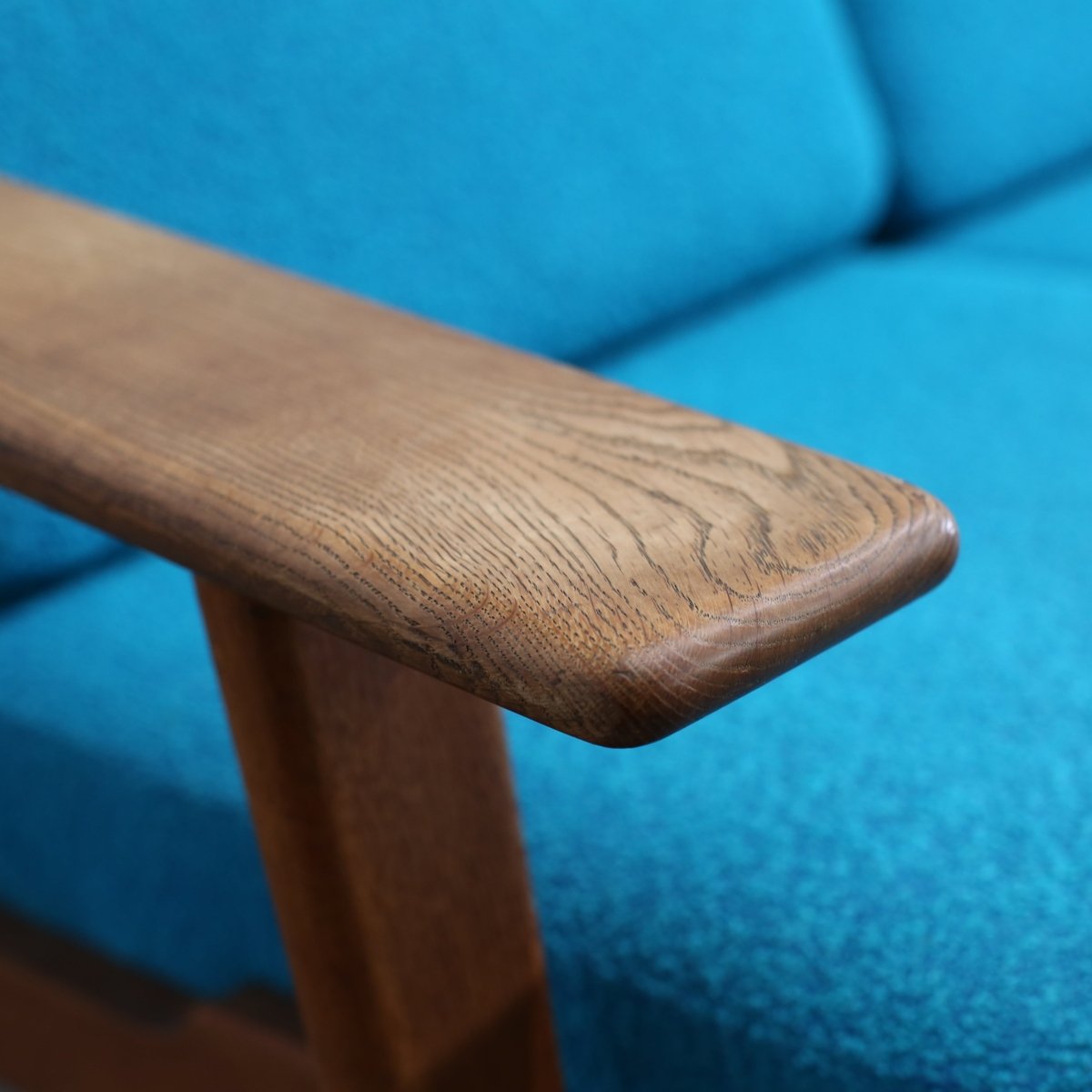 Getama GE 290 Three Seater Sofa by Hans J Wegner @ REHAUS