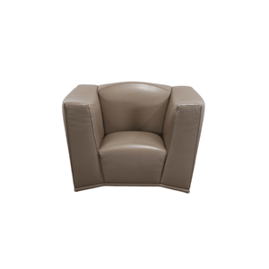 Giorgetti Leather Armchair @ REHAUS