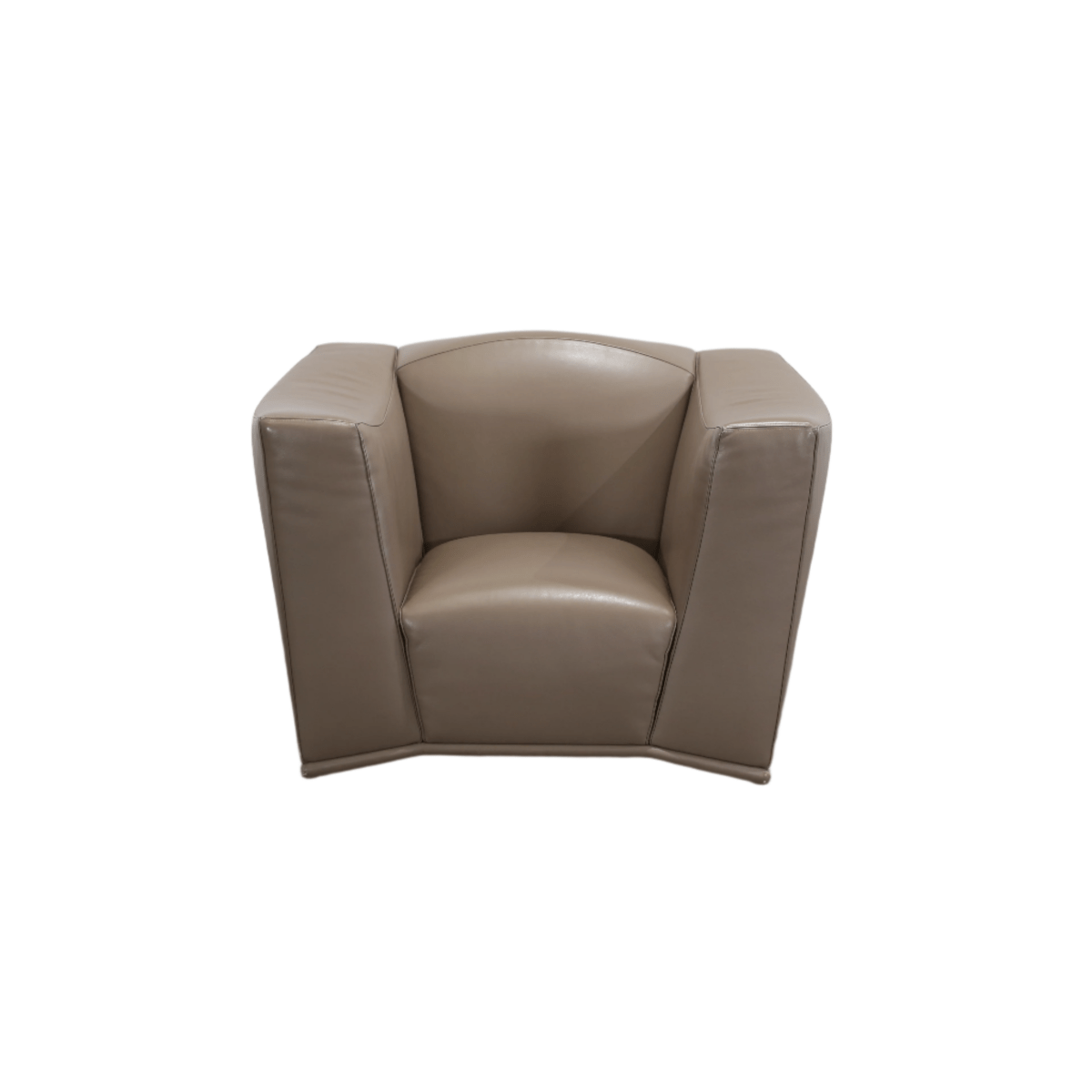 Giorgetti Leather Armchair @ REHAUS