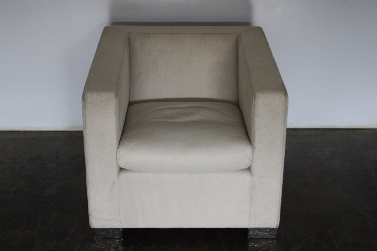 Gorgeous Minotti Suitcase Armchair in Pony Skin & Pelle Leather @ REHAUS