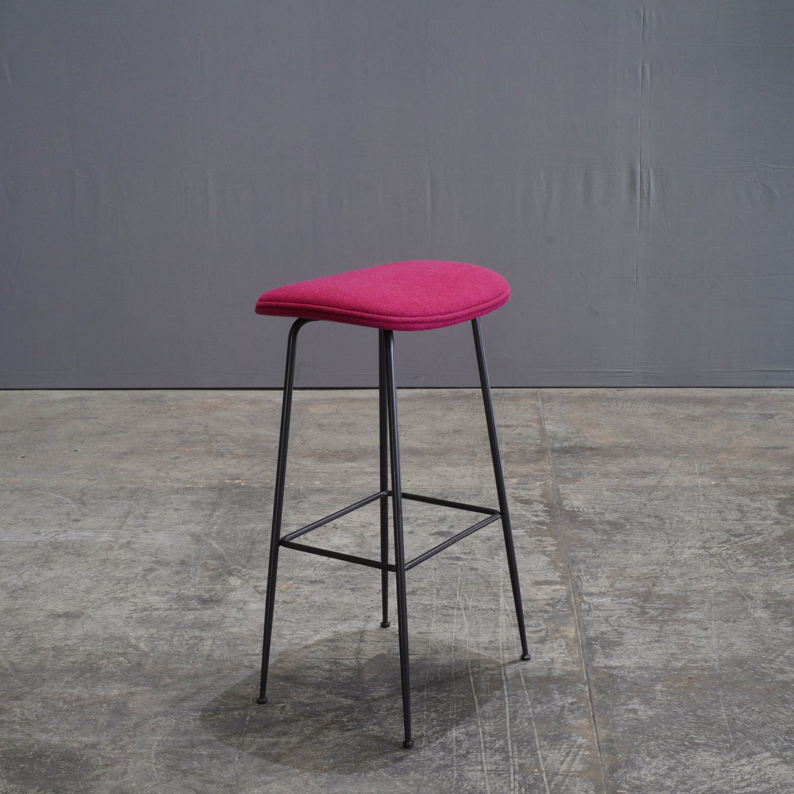 Gubi Beetle Bar Chair by GamFratesi Upholstered by Kvadrat - REHAUS - Gubi/Kvadrat