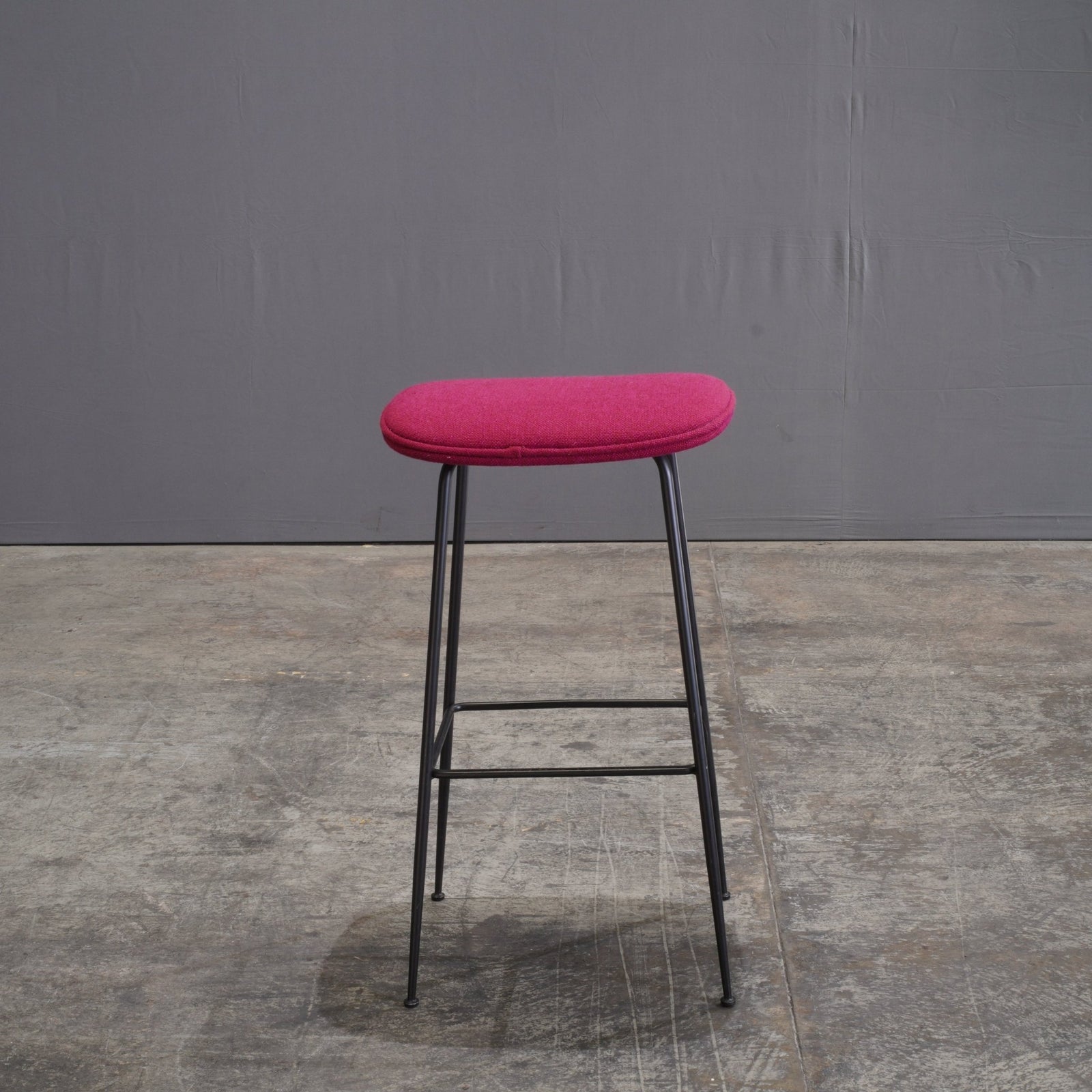 Gubi Beetle Bar Chair by GamFratesi Upholstered by Kvadrat - REHAUS - Gubi/Kvadrat