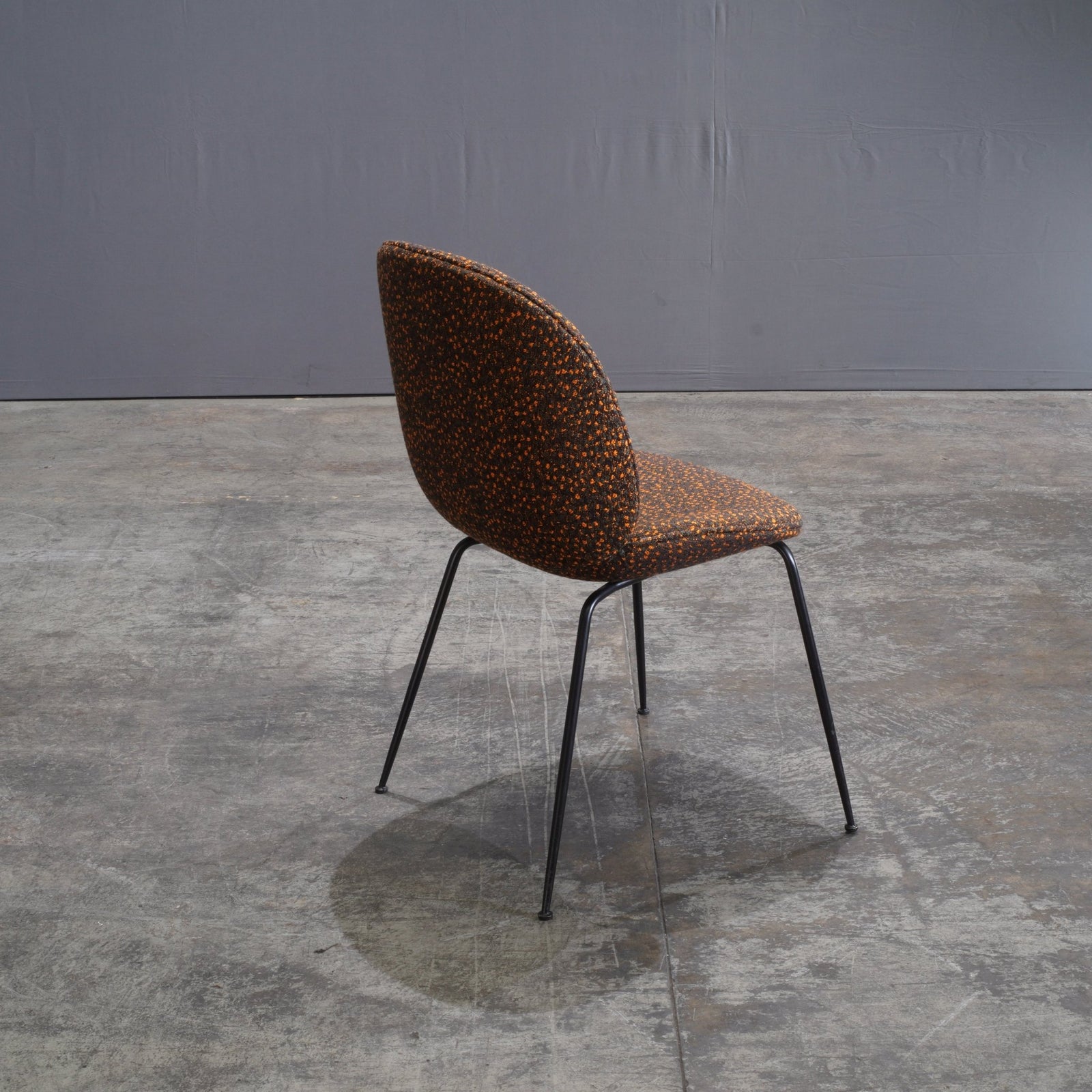 Gubi Beetle Dining Chairs by GamFratesi Upholstered with Ria by Kvadrat Raf Simons - REHAUS - Gubi/Kvadrat Raf Simons