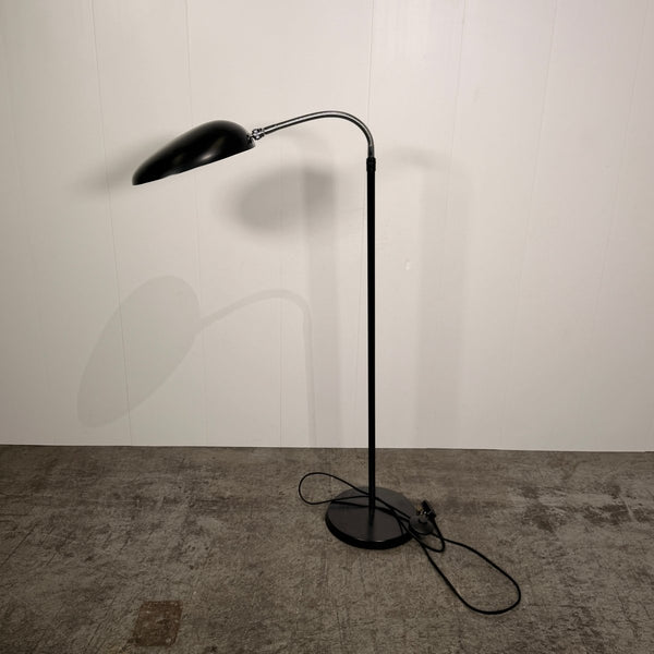 Gubi Cobra Floor Lamp by Greta M. Grossman @ REHAUS