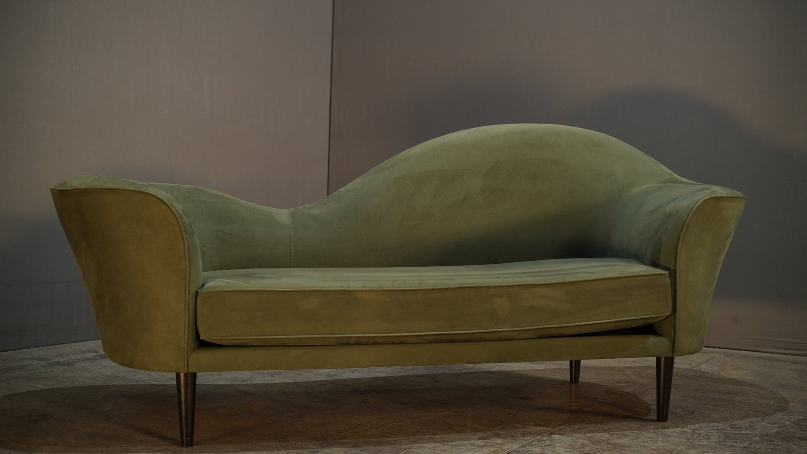 Gubi Olsen Grand Piano Green Velvet Sofa @ REHAUS