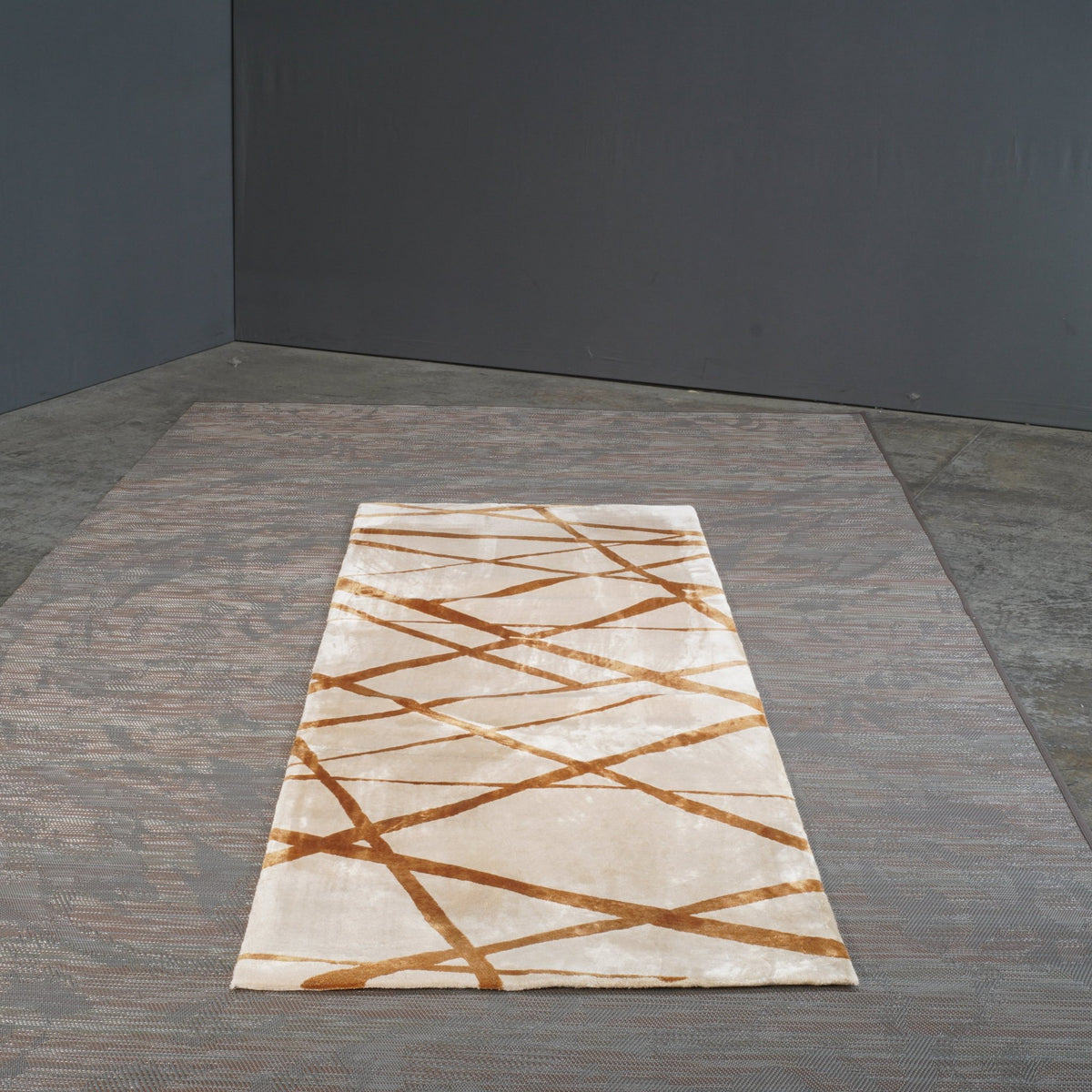 Hallway Runner Beige Area Rug @ REHAUS