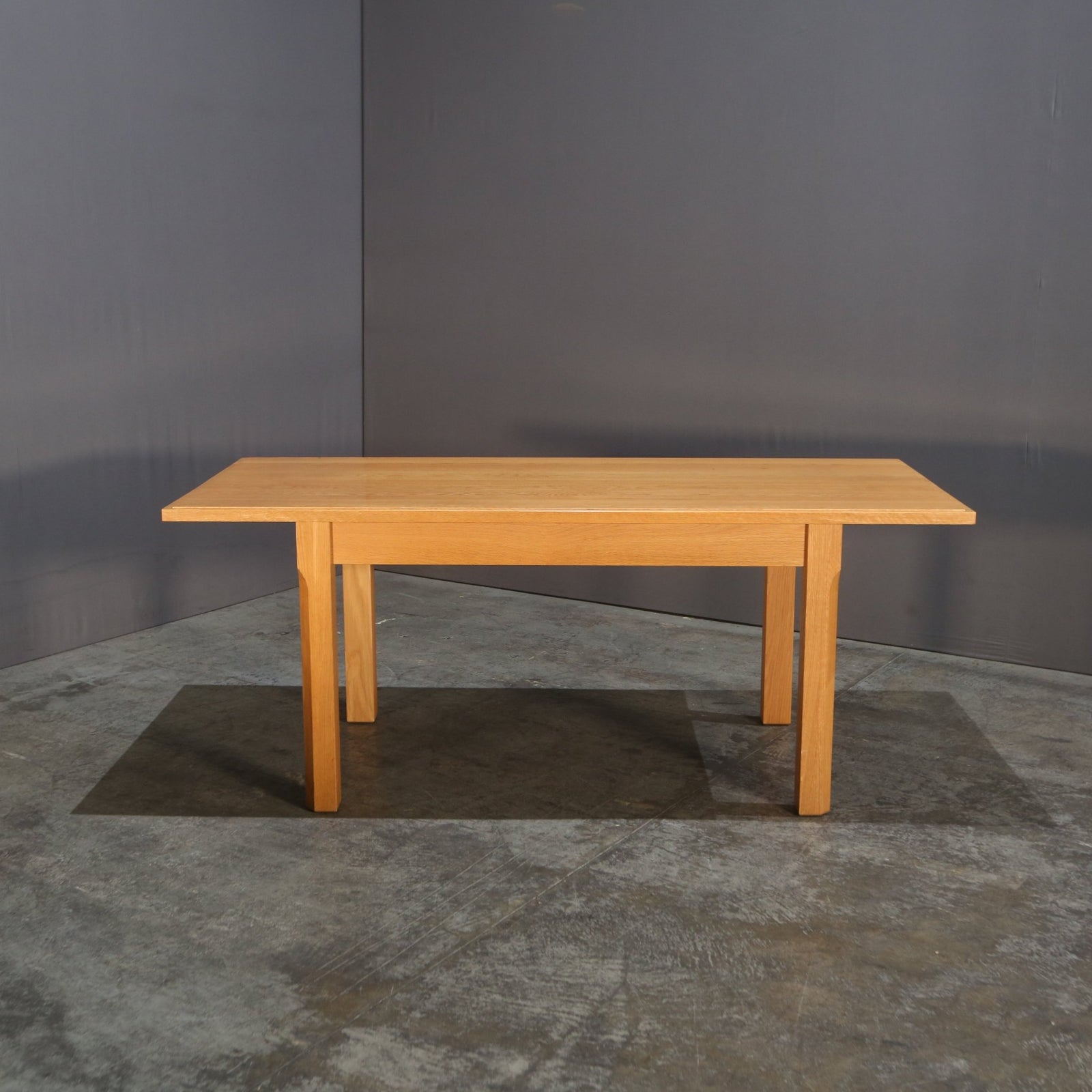 Heal's Oak Six Seater Dining Table @ REHAUS