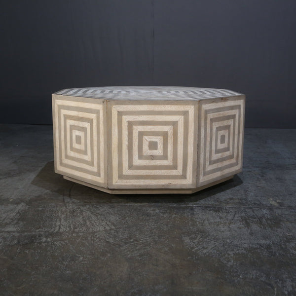 Hooker Furniture Mango Wood Coffee Table on Castors @ REHAUS