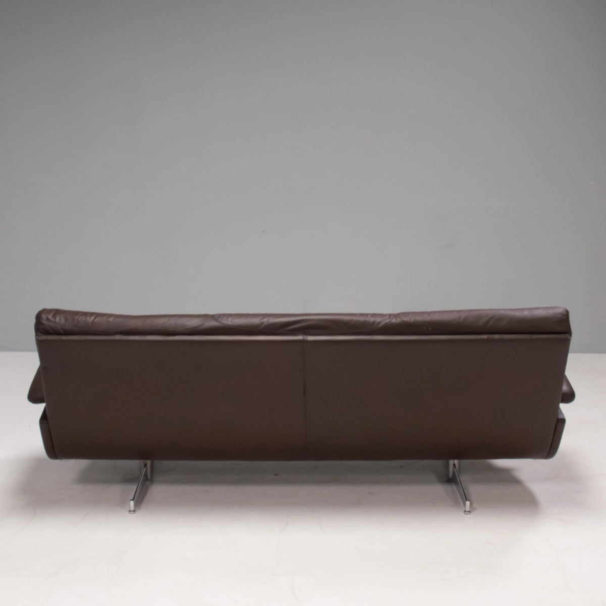 Howard Keith Vintage Brown Leather Sofa & Footstool - REHAUS - Howard Keith