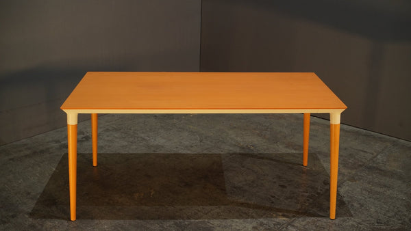 Kartell Miss Trip Dining Table by Philippe Starck @ REHAUS
