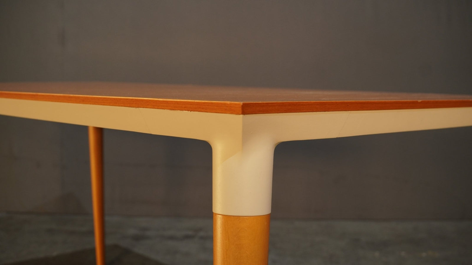 Kartell Miss Trip Dining Table by Philippe Starck @ REHAUS
